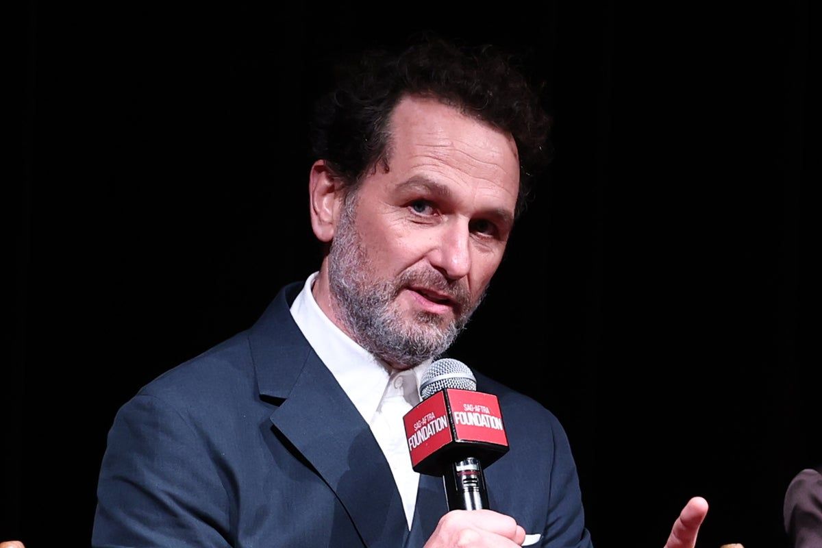 Matthew Rhys Stars as Optimistic Mayor in Apple TV+ Hit Horror-Comedy 'Widow's Bay