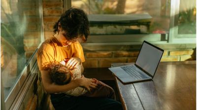 Mothers Working from Home Breastfed Less Than Those Returning to Workplaces in a Small Longitudinal Study