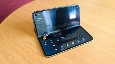 Does the Google Pixel 11 Pro Fold support Qi2 wireless charging?