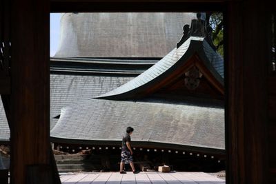 Kumamoto Castle reopens after safety checks following M7.1 quake