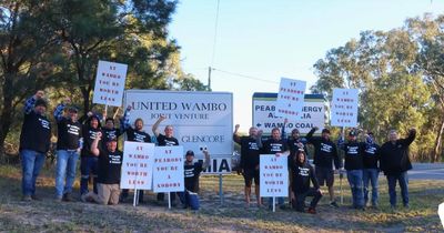 Coal washery workers celebrate pay agreement after lockouts