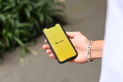Bumble Ends Women-First Rule: Why the Dating App Now Lets Men Message First as Revenue Slides
