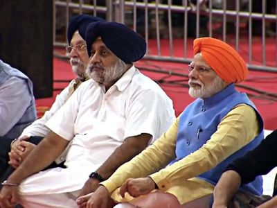 Prime Minister Modi inquires about health of Sukhbir Badal after attack on SAD chief
