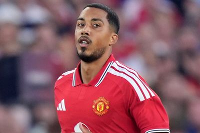 Why Man Utd’s Youri Tielemans has apologised to fans of his former club