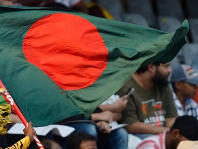 Bangladesh orders malls and markets to shut by 8 pm as it faces 12-hour power cuts