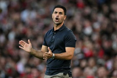 Arsenal set for key transfer breakthrough as Napoli confirm £5.1m deal