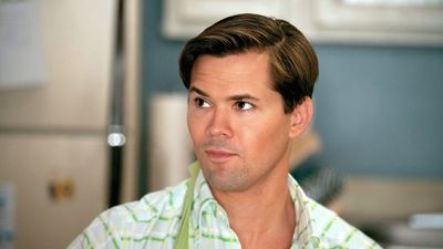 The Very Famous Girls Line Fans Still Shout At Andrew Rannells On The Street