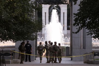 US Government hunts vandal after Washington World War II Memorial filled with soap bubbles