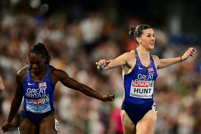 Hunt bags Euro sprint double, Ceh keeps discus title
