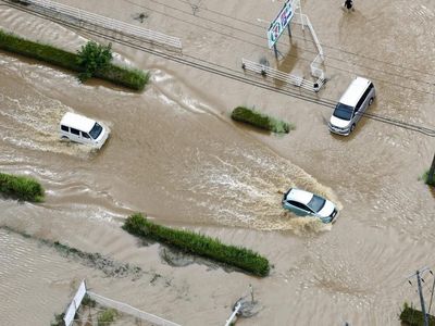 Japan torrential rain: 4 dead, over 400,000 ordered to evacuate as severe flooding hits eastern region; PM Takaichi pledges support