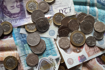 DWP Universal Credit and State Pension Payments to Arrive 3 Days Early Before August Bank Holiday