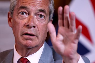 Farage wins in Clacton as police contest ‘credible threat’ claim at count