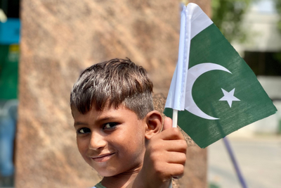 Rupert Lowe Calls for Immigration Ban on 5 Countries Including Pakistan on Independence Day