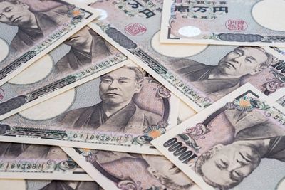 Japan's Former Currency Diplomat Says the Yen Is 'Clearly Too Weak,' Warns More Intervention From Tokyo and Washington Could Come 'at Any Time'