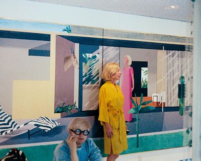 The Beverly Hills Housewife by James Cahill review – a trip inside Hockney’s world