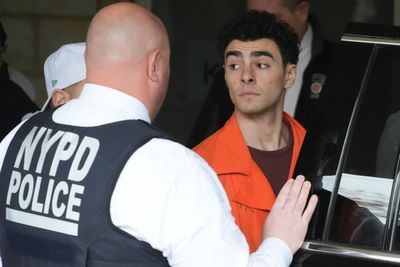 Luigi Mangione Expected to Plead Guilty in UnitedHealthcare CEO Killing Case