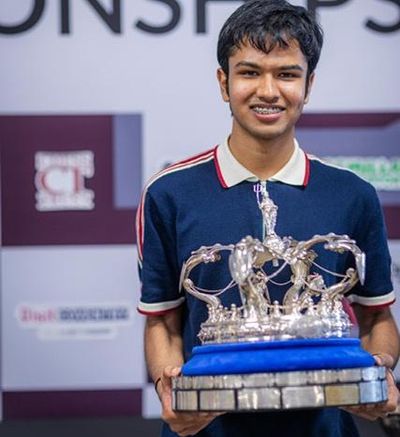 Shreyas Royal, 17, is youngest ever British chess champion as new generation takes over