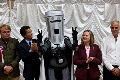 Count Binface responds to Farage after finishing second in Clacton by-election