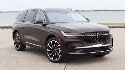 Ford To End China-Built Lincolns For US By 2030