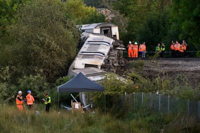 Fears raised about condition of train track before Lewes derailment