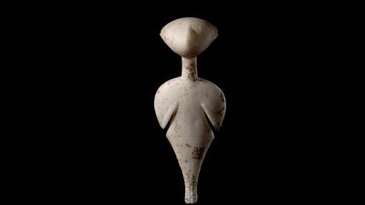 5,000-year-old ‘Stargazer’ statuette from ancient Turkey reveals a mysterious early human sculpture