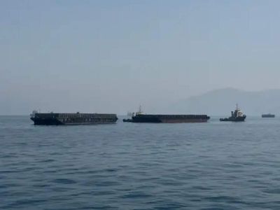 2 UAE tankers attacked while transiting Strait of Hormuz