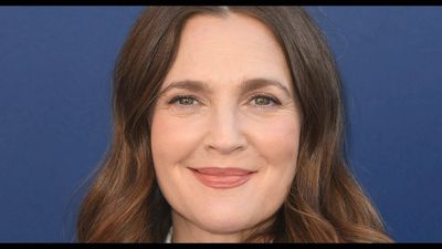 Quote of the Day by Drew Barrymore: “Every morning I stay in bed for ten minutes to… – Inspiring lessons on positive energy, daily routine, habits, gratitude and why every day is a new beginning by the American actress known for her powerful performances and deep insights on life, resilience and transformation