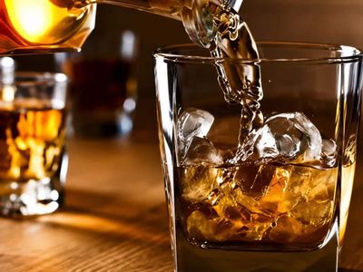 HC stays FSSAI ban on pre-packed whisky, rum of Khargone firm