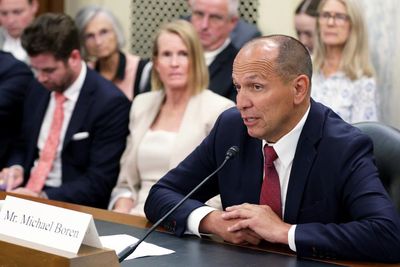 US Forest Service chief reportedly pressed staff for more support for wildfire near his ranch