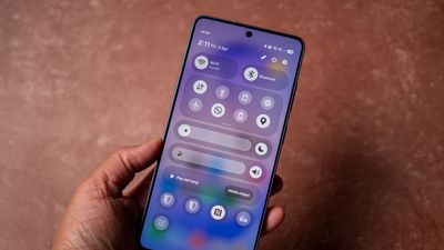 One UI 9.5 leaks continue: Samsung eyes a glass UI with shiny edges and 'depth'