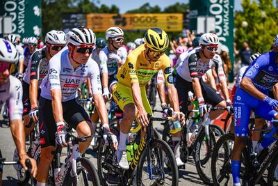 Volta a Portugal: Neutralised stage 8 concludes in mourning following tragic death of Finlay Tarling