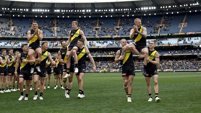 Richmond coach left fuming as stars' farewell fizzles