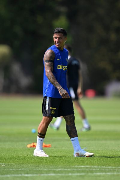 Chelsea release Enzo Fernandez footage after Man City miss £120m transfer deadline