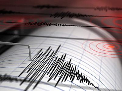 5.0-magnitude earthquake shakes Spain’s tourist hotspot Granada