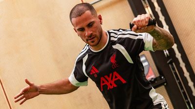 Alexis Mac Allister Transfer Declaration Ramps Up Pressure on Andoni Iraola