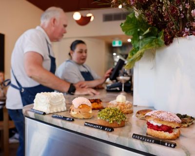 Pastry shops are displaying their buns uncovered – just don’t bite the merchandise