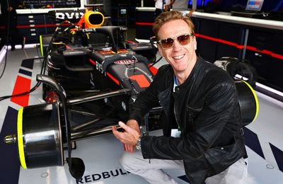 Damian Lewis doesn't view music as therapy