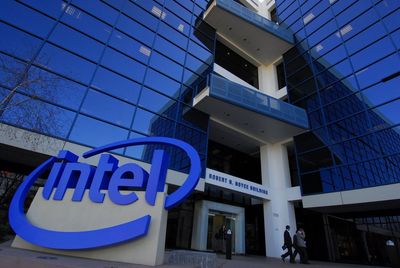 Intel says PC market is ‘a tale of two kingdoms’ with mainstream ‘taking a beating’ — VP suggests a split between mainstream and enthusiast sockets across the industry