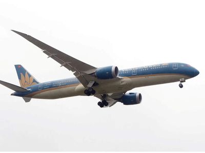 Vietnam Airlines Boeing 787 returned to Munich after takeoff incident, Flightradar24 says