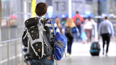 Visa slowdown for backpackers amid migration backlash