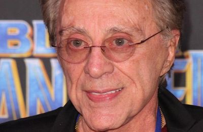 Frankie Valli 'improving' after 'tough times'