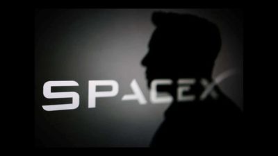 Tiger Global Management cuts stakes in Big Tech, buys into SpaceX