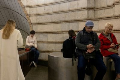 Ukrainian social media channels track incoming Russian missiles