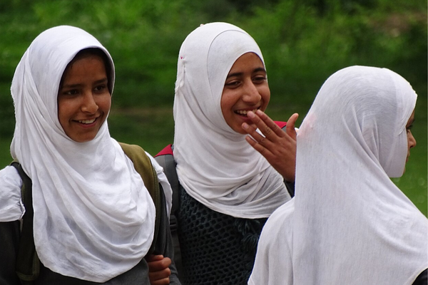School District Sued Over Mosque Field Trip as Activist Warned 'I Hate All Zionists' Post Was 'Not Strategic'