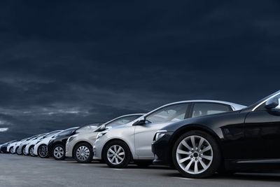Weekend Round-Up: Uber's Japan Expansion, Ford's Production Shift and More
