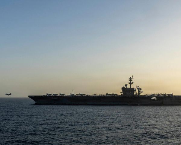 Democrats demand answers from Trump on USS Abraham Lincoln conditions