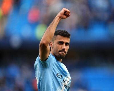 Rodri calls it ‘a dream to play for Barcelona’ as he flies in for medical
