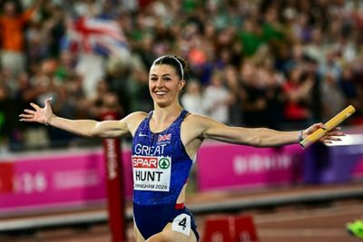 Records for Asher-Smith, Hunt as Britain win 4x100m mixed relay