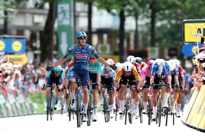 ADAC Cyclassics Hamburg: Paul Magnier takes sprint win after Soudal-Quickstep takes control in final 10 kilometres