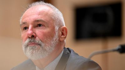 Senior public servant to succeed Julie Bishop at ANU